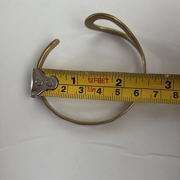 Hammered metal gold tone cuff bracelet brass? bracelet half circle bracelet - Picture 11 of 16